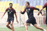 درخواست غیرممکن رامین رضاییان از کاپیتان پرسپولیس ؛ پیر نشو کاپیتان عزیز