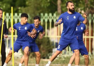 گزارش تمرین 31 فروردین استقلال ؛ گفتگوی مجیدی با بازیکنان ؛ فرزاد همچنان حق همراهی آبی‌ها را ندارد
