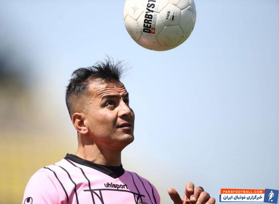 یحیی گل محمدی : شرایطی که حامد لک در هفته های اخیر از لحاظ فنی و مسائل دیگر داشته خوب نبوده است