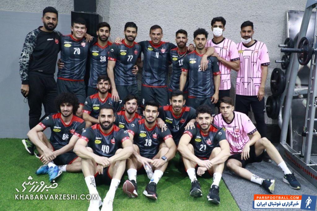 وقت انتقاد از پرسپولیس نیست؛ استقلال امتیاز از دست می دهد/ اتفاقات غیرقابل پیش بینی قهرمانی پرسپولیس را در لیگ رقم می زند