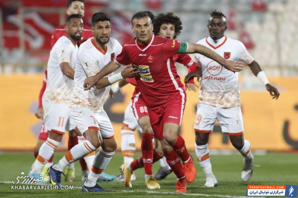 واکنش کاپیتان پرسپولیس به پایان قراردادش در انتهای فصل؛ من یک فوتبالیست هستم!