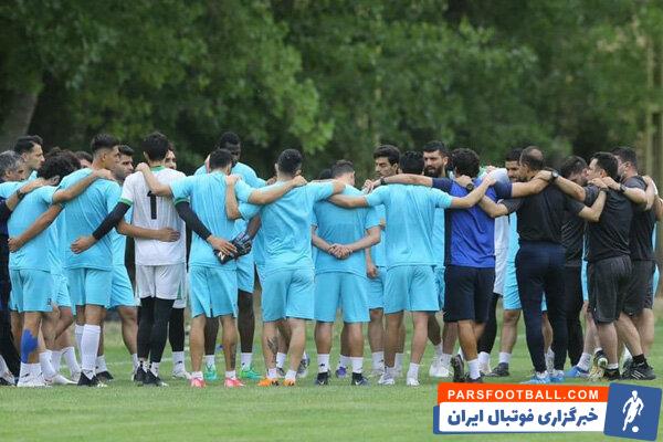 دغدغه مهم فرهاد مجیدی موقتا برطرف شد ؛ زمین تمرین استقلال به مجموعه انقلاب منتقل شد