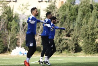 شیرجه های تماشایی سید حسین حسینی در تمرین استقلال