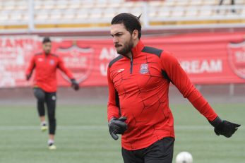 علیرضا حقیقی