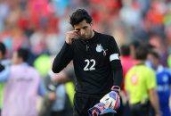 وحید طالب لو دروازهبان پیشین استقلال راهی انگلیس شد