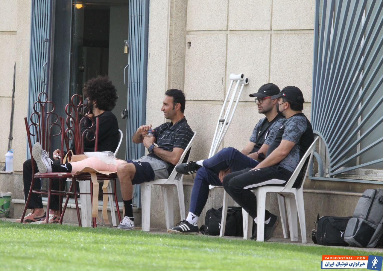 رضا عنایتی به تمرینات تیم هوادار بازگشت