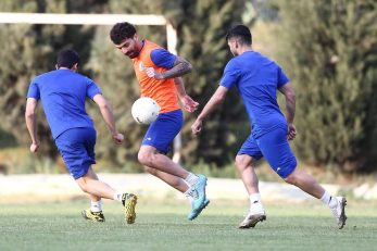 فرار محمد دانشگر از نیمکت نشینی در دیدار استقلال با سپاهان