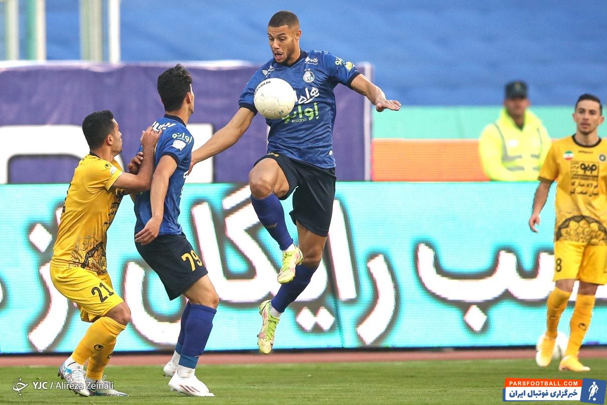 سپاهان و استقلال