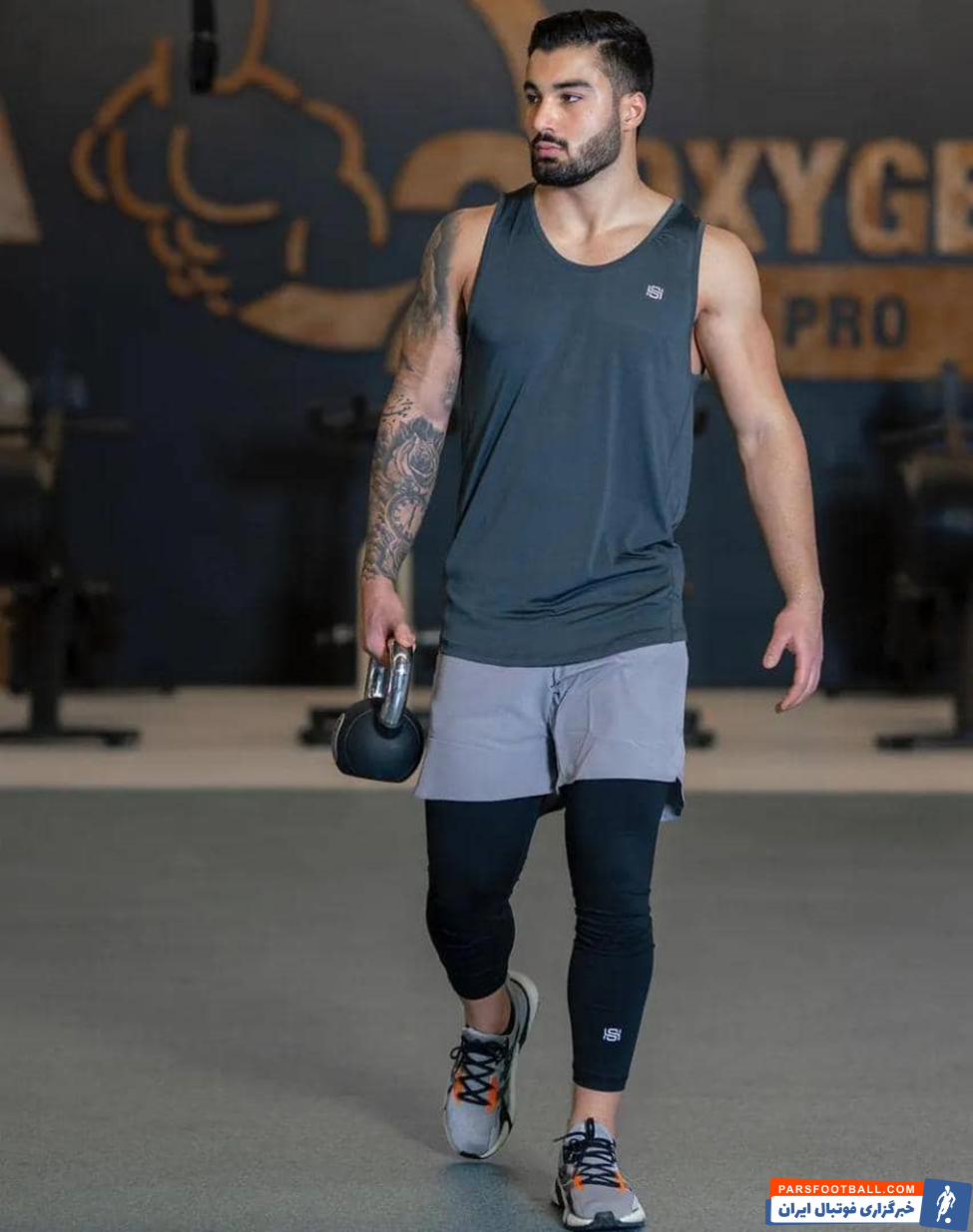 5 روش برای از بین بردن بوی عرق لباس