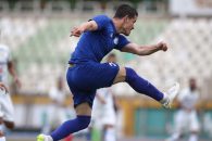 مدافعان راست استقلال