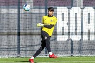 بازگشت علیرضا بیرانوند به پرسپولیس سخت شد ؛ مشتری پرتغالی برای لژیونر ایرانی