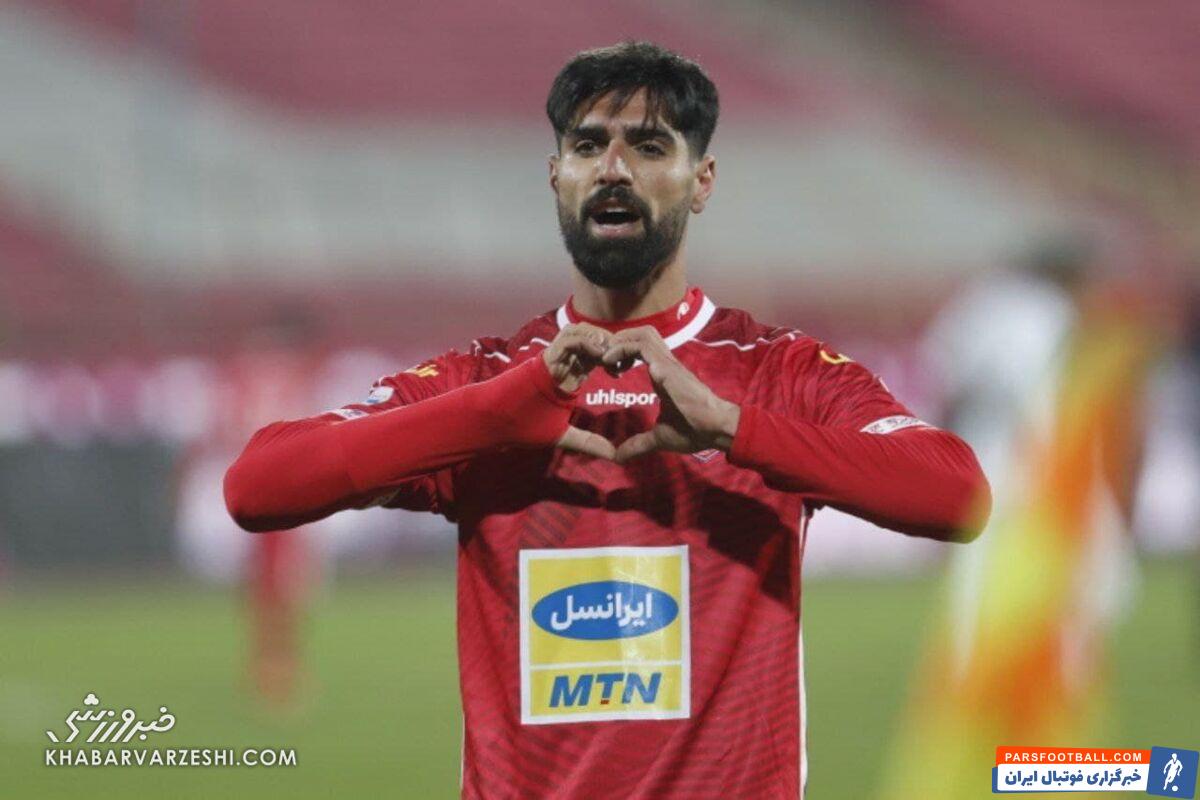 هر جا علی دایی را ببینم به او تعظیم می کنم/ اگر دنبال پول بودم به استقلال می رفتم/ از پرسپولیس هنوز پیشنهاد تمدید قرارداد ندارم!