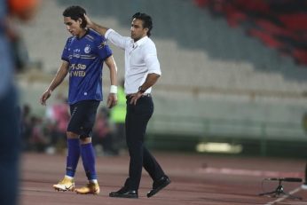 محمد نادری هنوز مذاکره ای برای بازگشت به استقلال نداشته است