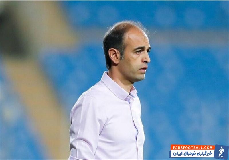 محرم نویدکیا : حق استقلال است که صدرنشین باشد