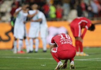 مصطفی قنبرپور : با شکست در جام حذفی، شیرازه پرسپولیس از هم پاشید