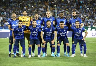 فرهاد مجیدی استقلال را با تمام قوا به مصاف سپاهان می فرستد