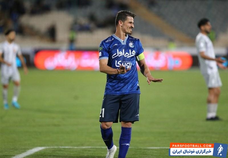 وریا غفوری : استقلال یکبار دیگر شخصیت قهرمانیاش را نشان داد