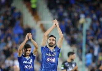 ارسلان مطهری : انتظار داشتیم وزیر در جشن قهرمانی استقلال شرکت می کرد