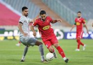 حیدر سلیمانی کارشناس داوری مصاف پرسپولیس و شهر خودرو : همرنگ در دادن کارتهای زرد خوب عمل نکرد و دقت خوبی نداشت