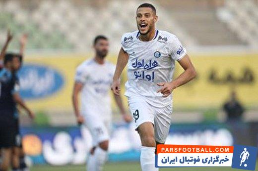 رودی ژستد در استقلال