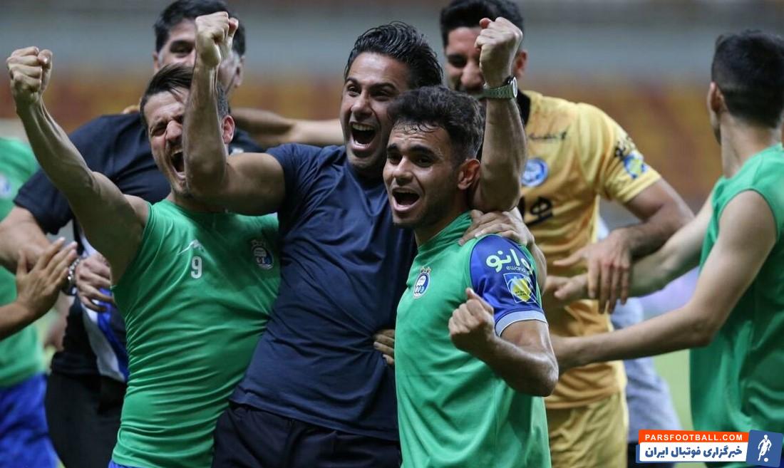 قطعی شدن قهرمانی استقلال در لیگ برتر پس از شکست پرسپولیس مقابل سپاهان