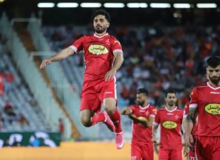 نوید مظفری کارشناس داوری فوتبال ایران : اخراج امید عالیشاه در بازی پرسپولیس و پیکان درست بود