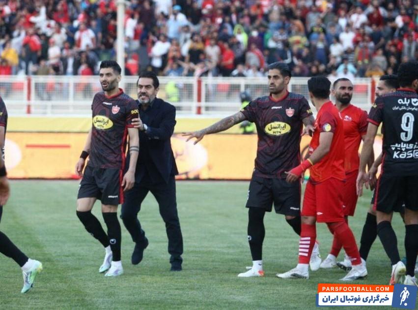 اتفاق عجیب در بازی جنجالی تبریز ؛ بازیکن اخراجی پرسپولیس به دو بازیکنان افزایش یافت ؛ حامد پاکدل و سعید آقایی