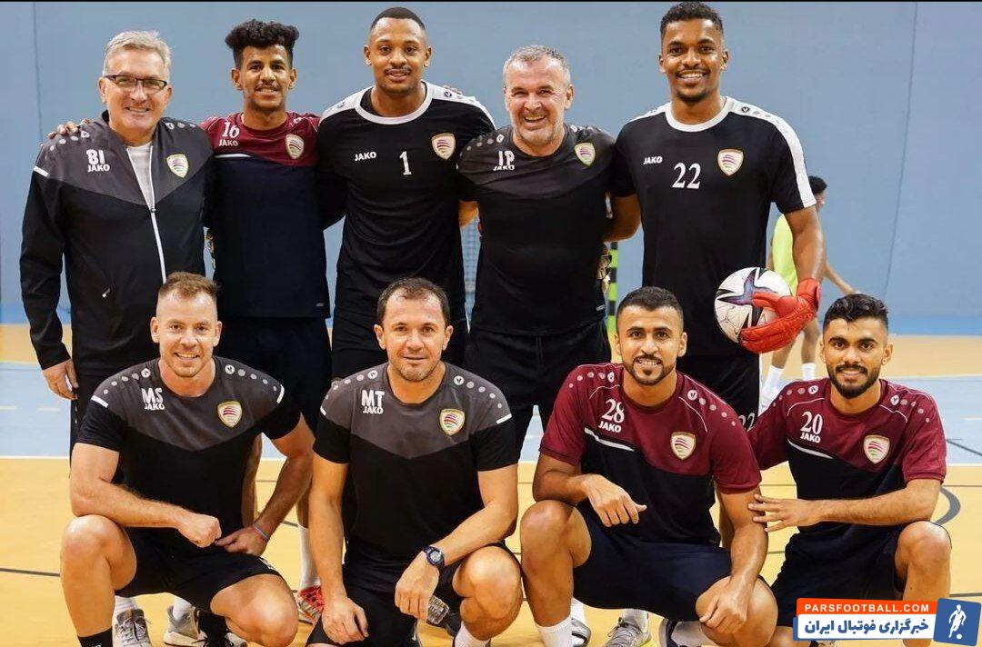 برانکو ایوانکوویچ، سرمربی تیم ملی فوتبال عمان همراه با تعدادی از شاگردانش در تورنمت فوتسالی که در این کشور برگزار شد شرکت کرد.