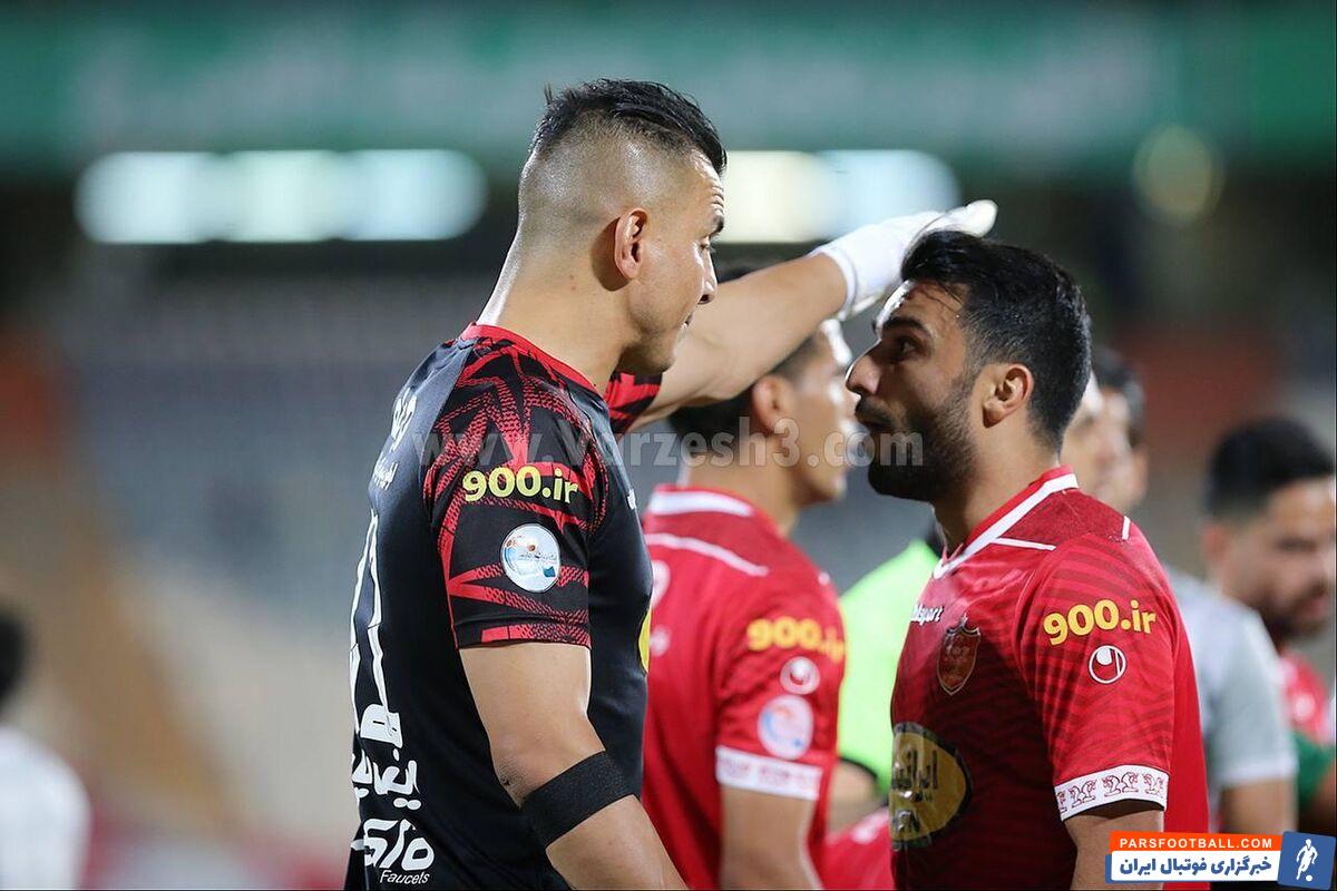 دیده نشده از درگیری حامد لک و سیامک نعمتی در بازی پرسپولیس و شهر خودرو ؛ پایان غائله با حرکت دست رامین رضاییان !