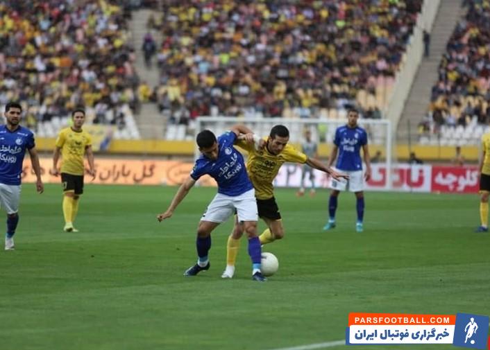 منصور رشیدی : فکر نمیکردم استقلال تا این حد خوب بازی کند ؛ هنوز شانس اول قهرمانی هستیم