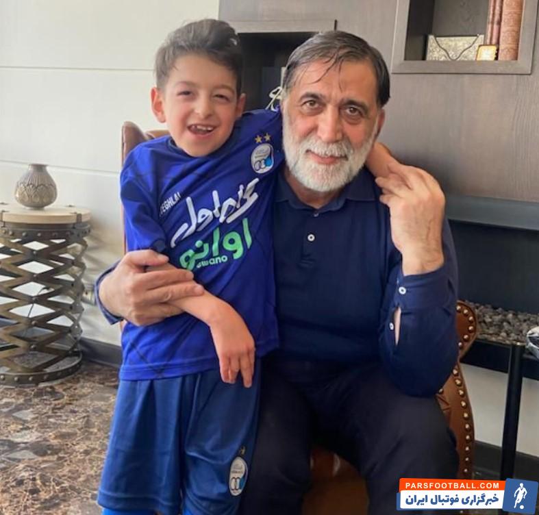 اقدام ارزشمند استقلال برای یک هوادار ؛ از مهمان ویژه آبی ها تقدیر شد