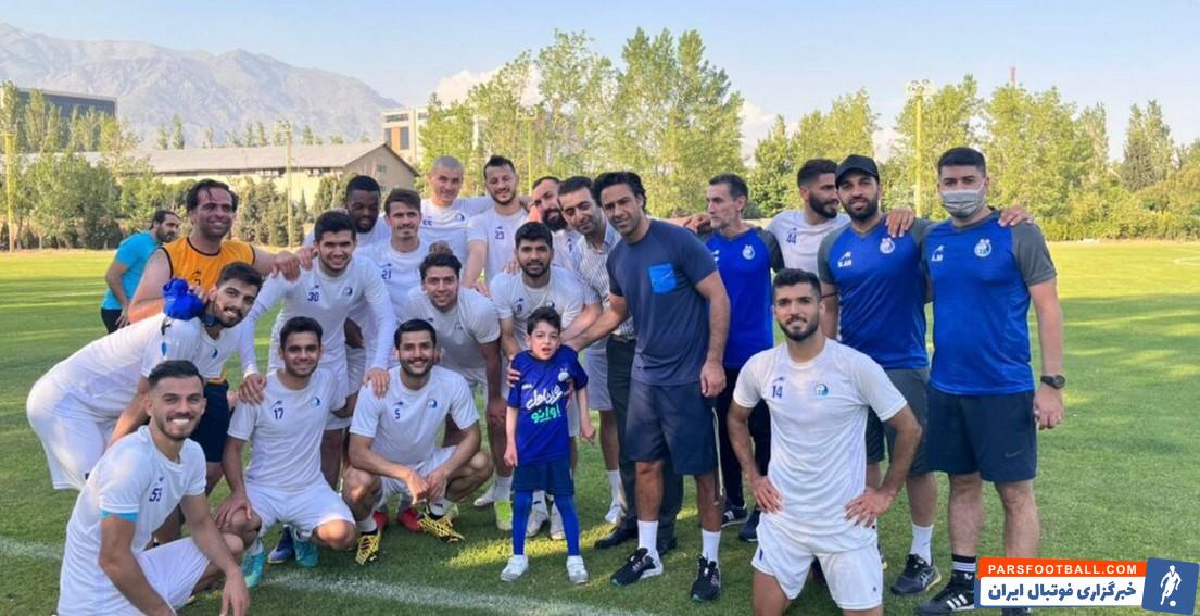 اقدام ارزشمند استقلال برای یک هوادار ؛ از مهمان ویژه آبی ها تقدیر شد