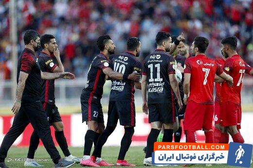 پایان حبس 3 ساعته بازیکنان پرسپولیس در رختکن با اسکورت پلیس !