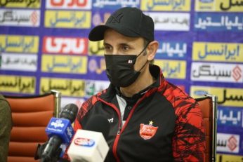یحیی گل محمدی : پرسپولیس گل های راحتی خورد و قهرمان نشد