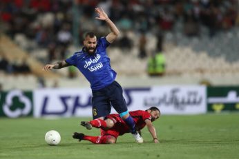 دوری روزبه چشمی از ترکیب استقلال تا پایان هفته بیست و نهم