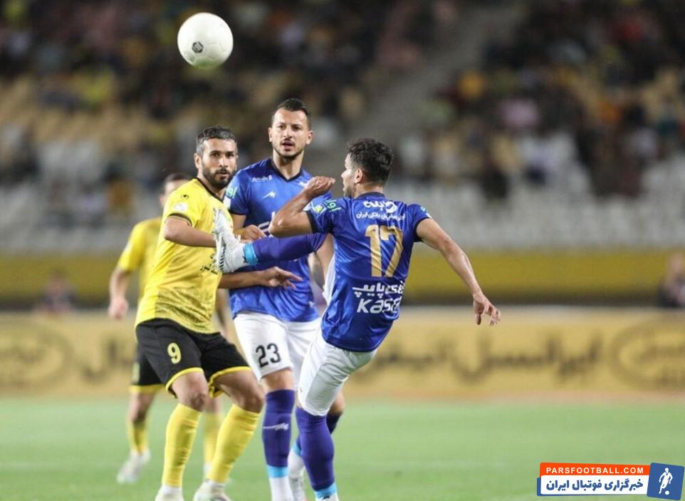 توافق 2 ساله پرسپولیس با سجاد شهباززاده مهاجم استقلالی سپاهان