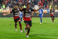 شکایت جری بنگستون از پرسپولیس