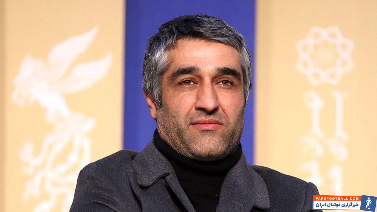 کنایه شخصیت عروسکی بچه در فصل جدید کلاه قرمزی به پژمان جمشیدی : به اندازه تعداد گل های ملی که زدی برات یک شاخه گل آوردم !