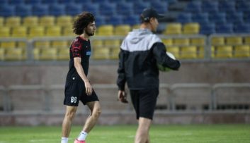 وحدت هنانوف