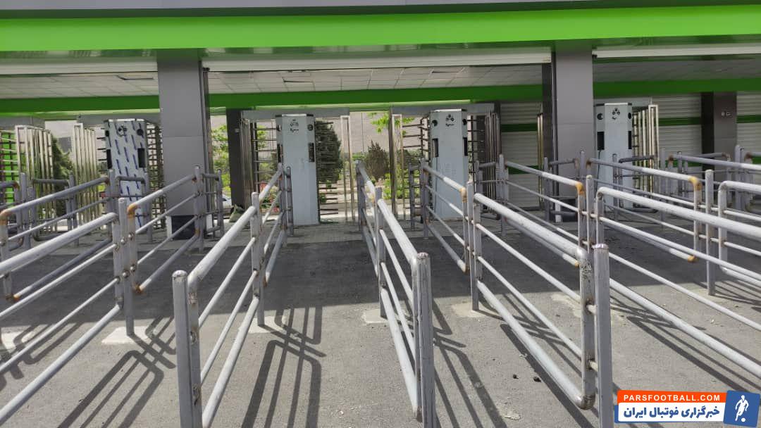 آماده سازی ورزشگاه فولادشهر