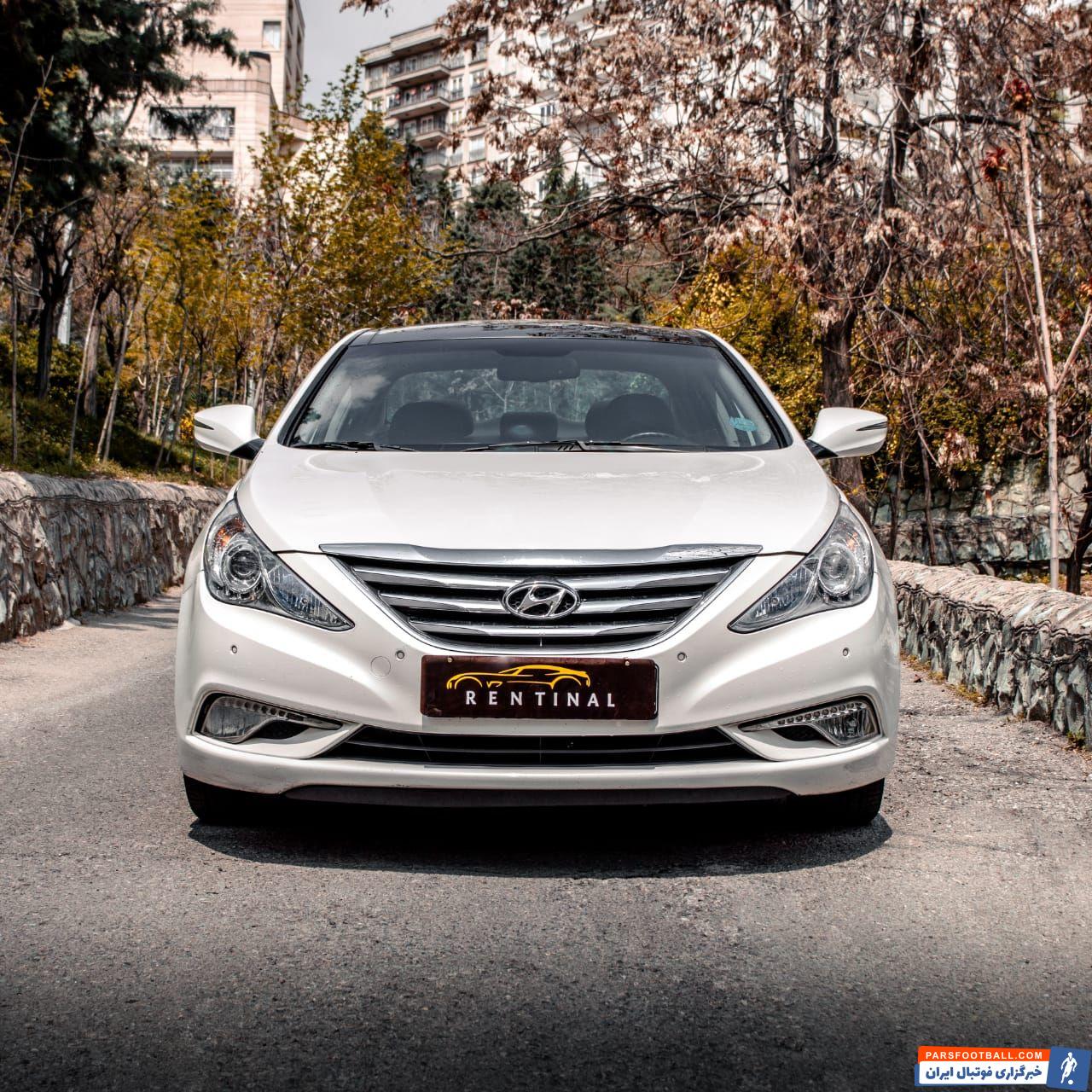 اجاره خودرو های میلیاردی بازیکنان پرسپولیس در رنتینال