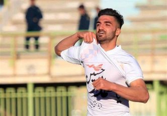 میلاد باقری : بازی با تراکتور قیمت بقا در لیگ را دارد