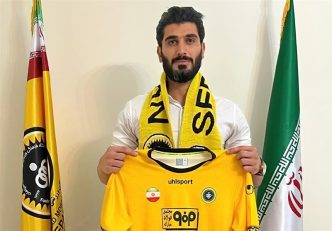 زکیپور : از کل تیمهای لیگ پیشنهاد داشتم ولی عاشق سپاهان بودم