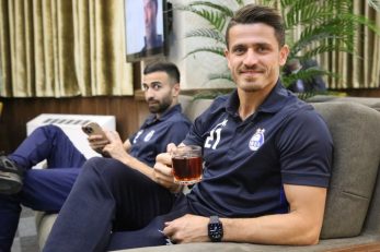 استقلال ؛ وریا غفوری در انتظار مشخض شدن تکلیف سرمربی