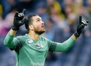 حقیقی به دنبال ترک نساجی مازندران