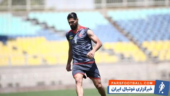 نزدیکان هافبک پرسپولیس ؛ رضا اسدی از استقلال پیشنهاد دریافت کرده است