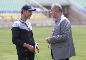 رضا درویش مدیرعامل پرسپولیس: تا امروز در خصوص جدایی رامین رضاییان بحثی نداشتیم و او خود باید تصمیم بگیرد