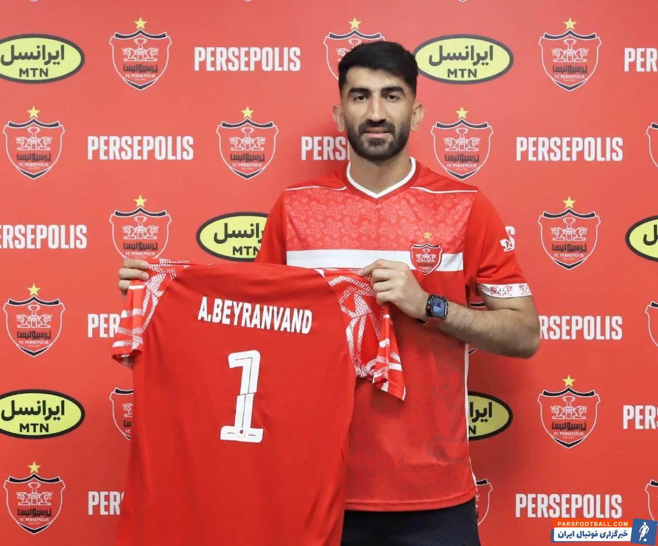 بیرانوند ؛ قرارداد سه ساله علیرضا بیرانوند با پرسپولیس 