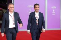 حسن کامرانی فر دبیرکل فدراسیون فوتبال همراه شاگردان مهدی مهدوی کیا شد