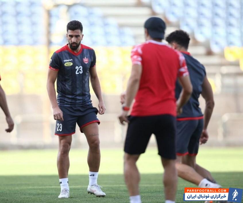 علی شجاعی و سعید آقایی دو مدافع پرسپولیس در لیست خرید جواد نکونام برای فولاد